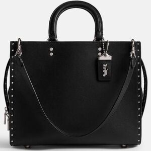 Rogue 30 Black with Rivits